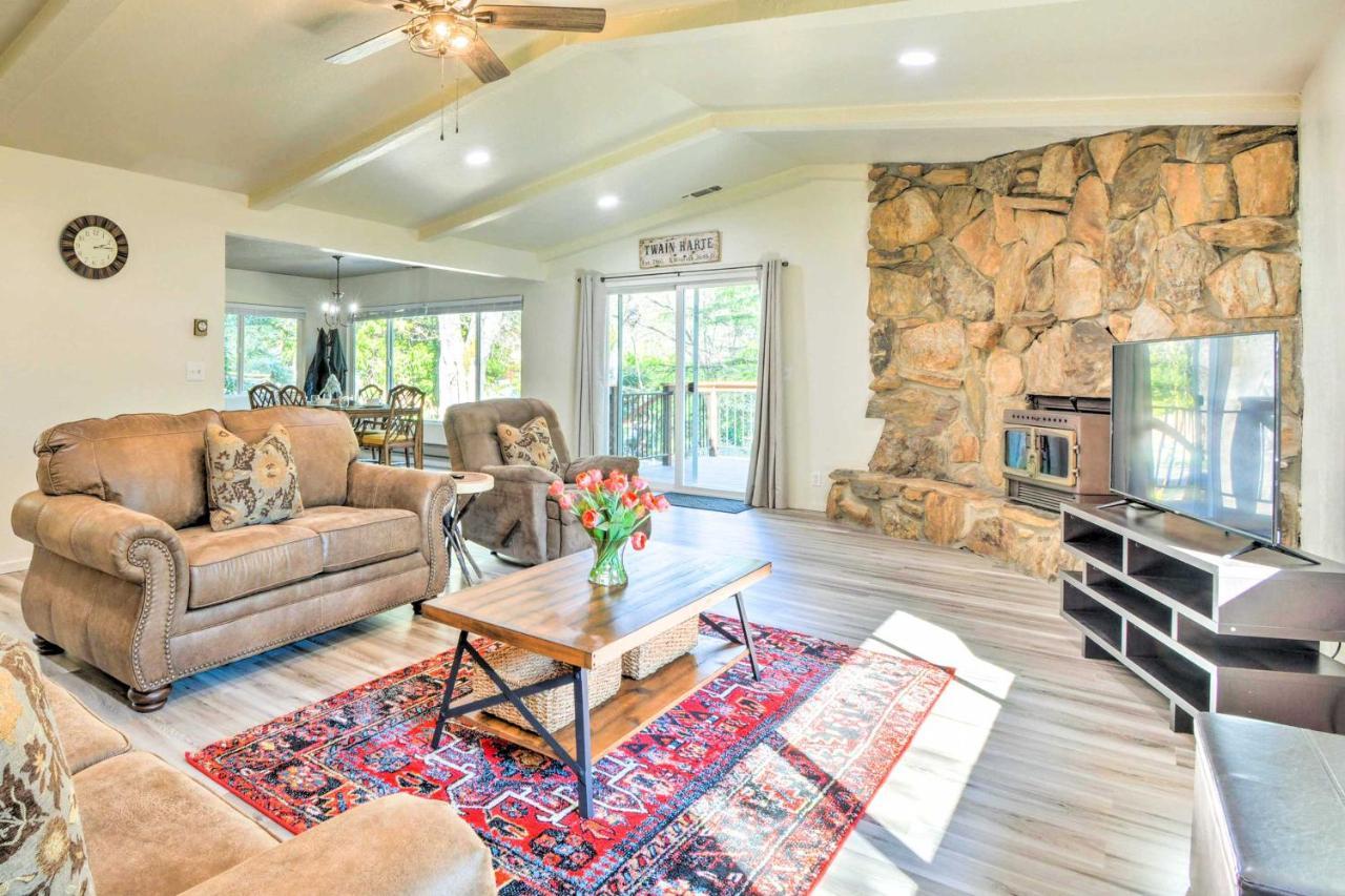 Sherwood Forest Cabin With Deck And Fire Pit! Twain Harte المظهر الخارجي الصورة